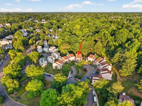 12 Periwinkle Court East Brunswick NJ 08816