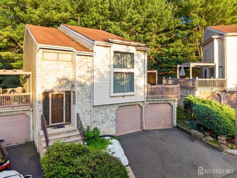 12 Periwinkle Court East Brunswick NJ 08816