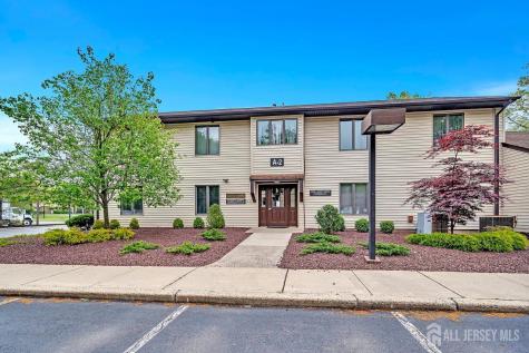 2 Brier Hill Court East Brunswick NJ 08816