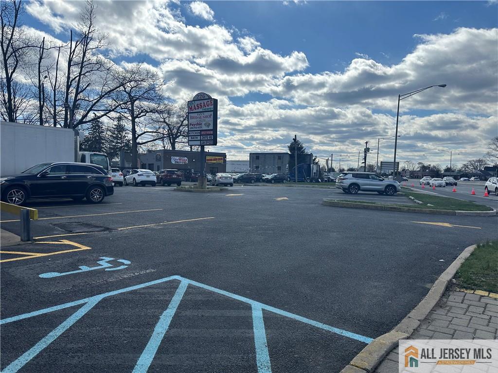 226 Us 1 Highway Edison NJ 08817
