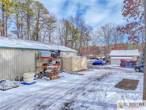 176 Old Forge Road Monroe NJ 08831