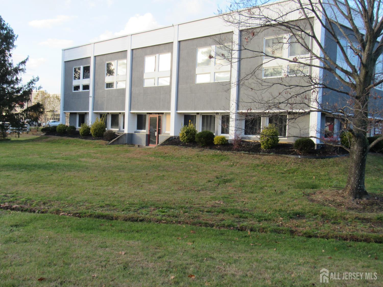 981 State Route 33 W Monroe NJ 08831