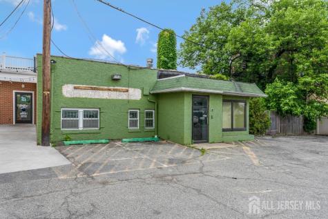 91 Main Street Woodbridge Proper NJ 07095