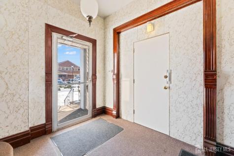 137 Livingston Avenue New Brunswick NJ 08901