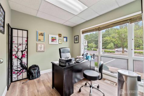 1598 Us Highway 130 Highway North Brunswick NJ 08902