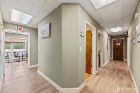 1598 Us Highway 130 Highway North Brunswick NJ 08902