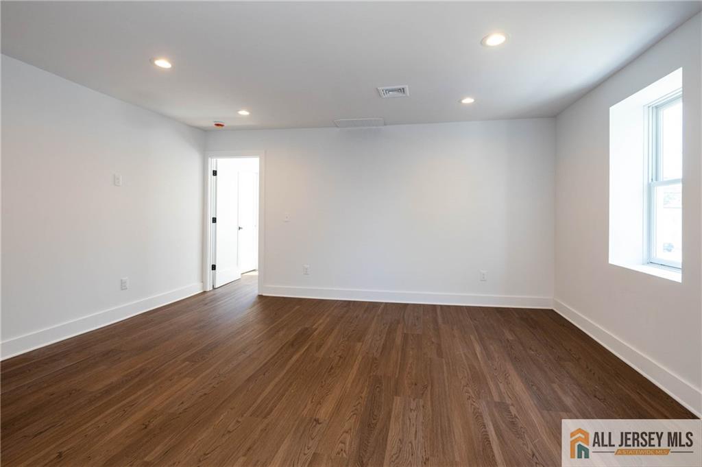 339 Crows Mill Road Fords NJ 08863