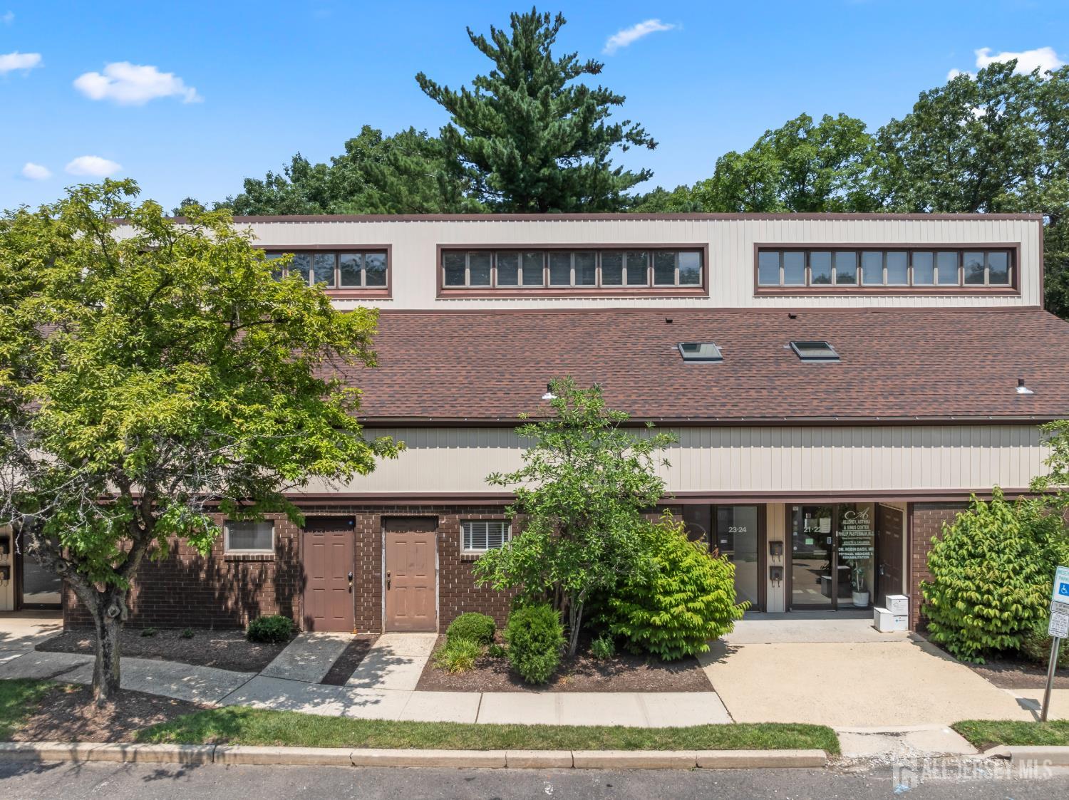 23-24 Brunswick Woods Drive East Brunswick NJ 08816