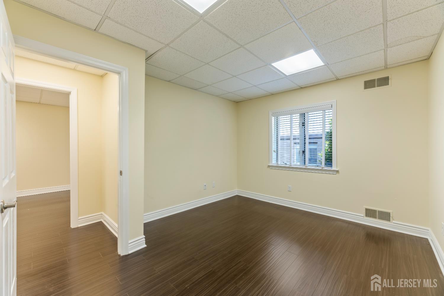 23-24 Brunswick Woods Drive East Brunswick NJ 08816