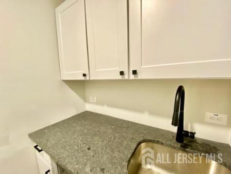 76 Main Street Matawan NJ 07747