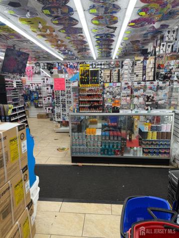 789 Chambers Street Trenton NJ 08611
