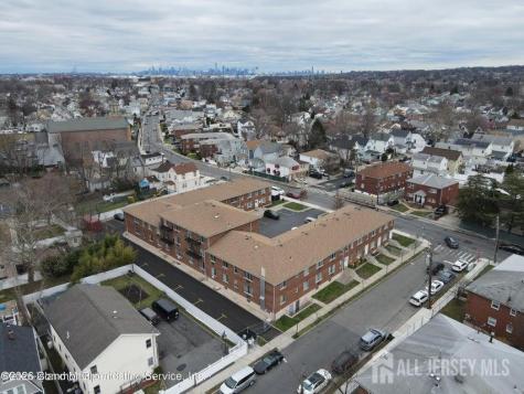 646-662 Port Richmond Avenue New York City NY 10302
