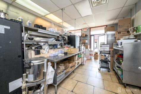1061 Raritan Road Clark NJ 07066