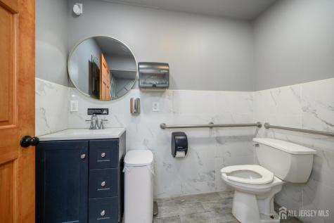 1061 Raritan Road Clark NJ 07066