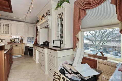 211 6th Avenue Hawthorne NJ 07506