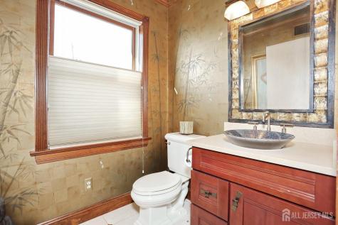 211 6th Avenue Hawthorne NJ 07506