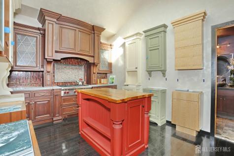 211 6th Avenue Hawthorne NJ 07506