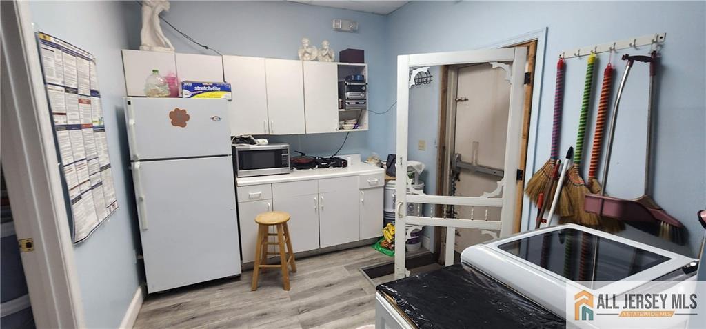 329 Inman Avenue Colonia NJ 07067