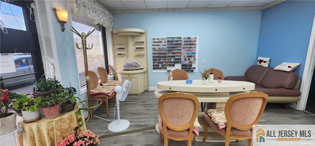 329 Inman Avenue Colonia NJ 07067