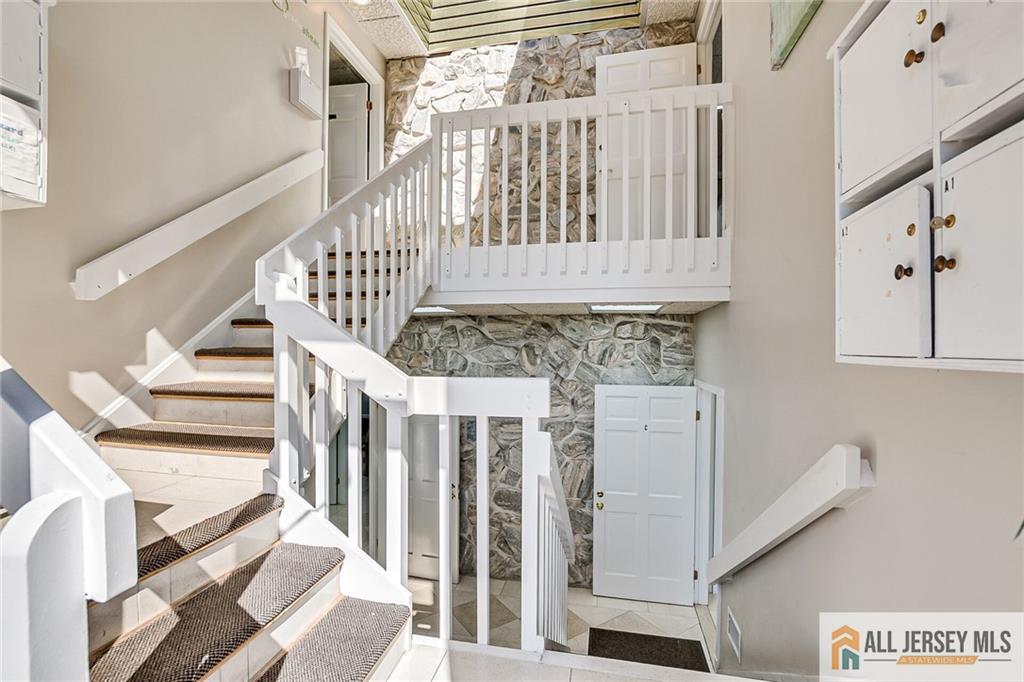 894 Green Street Iselin NJ 08830