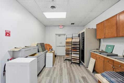 1245 Us-1 Highway Edison NJ 08837