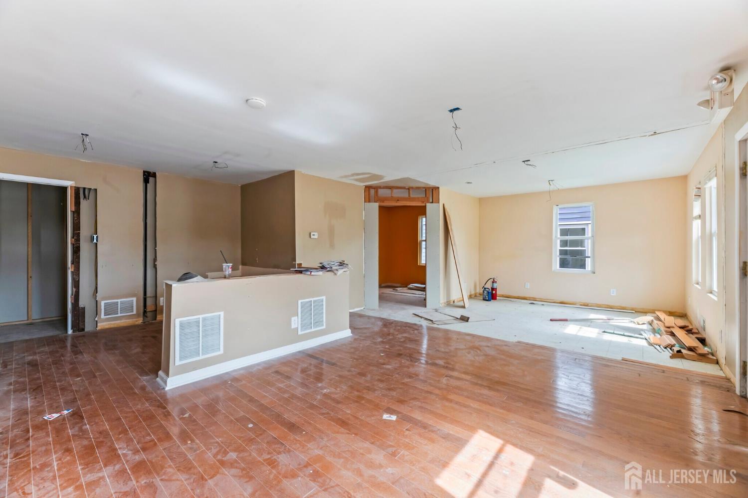 30 Wallace Street East Brunswick NJ 08816