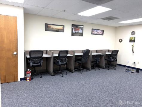 515 Plainfield Avenue Edison NJ 08817