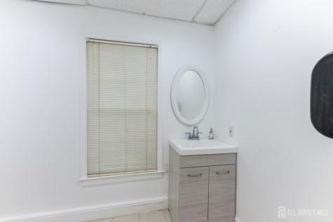32 Jefferson Plaza South Brunswick NJ 08540
