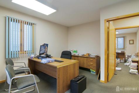 217 Main Street Woodbridge Proper NJ 07095