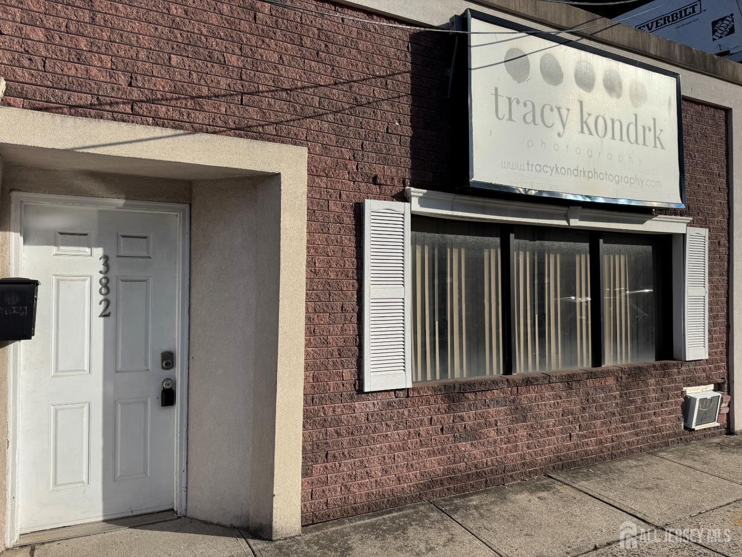 382 School Street Woodbridge Proper NJ 07095
