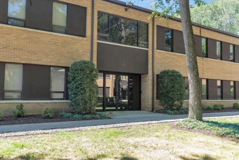 12 Roszel Road Princeton NJ 08540