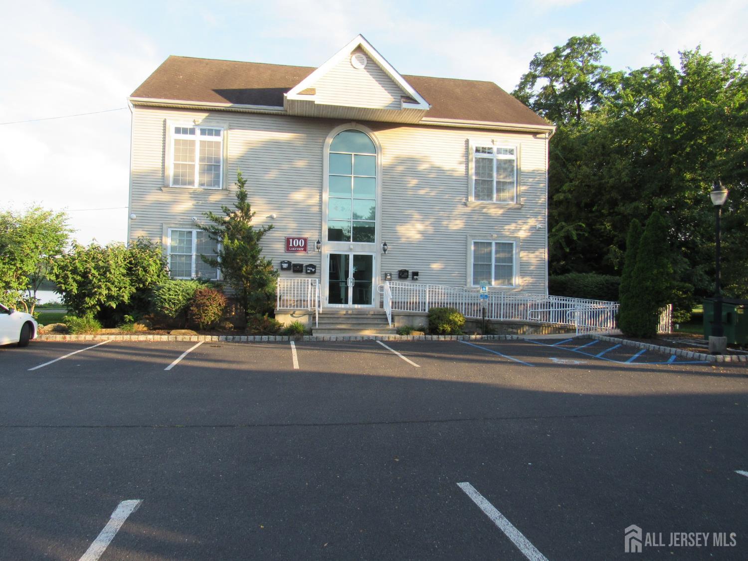 100 Lakeview Drive Monroe NJ 08831