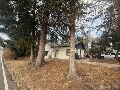 127 Applegarth Road Monroe NJ 08831