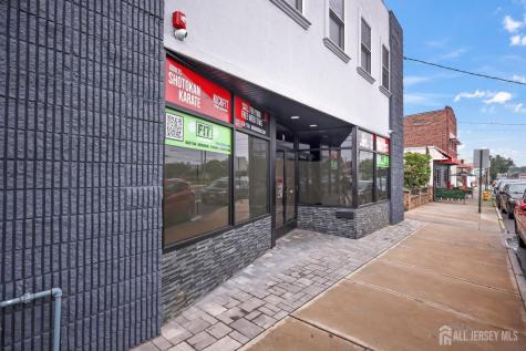 19 N Franklin Street Bloomfield NJ 07003
