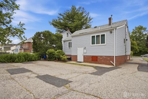 217 Main Street Woodbridge Proper NJ 07095