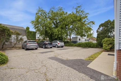 217 Main Street Woodbridge Proper NJ 07095