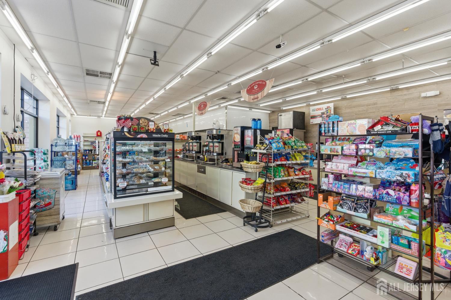 2582 Whitehorse Mercerville Road Hamilton NJ 08619