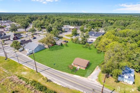 102-104 Manchester Boulevard Whiting NJ 08759