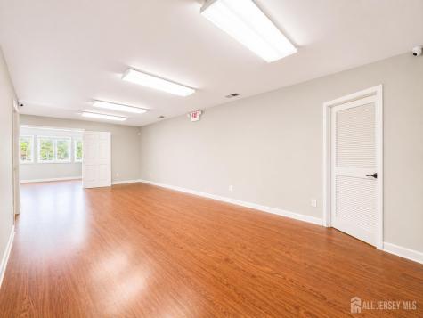 522 State Route 18 Highway East Brunswick NJ 08816