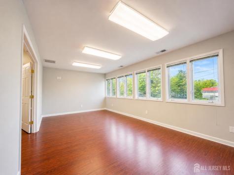 522 State Route 18 Highway East Brunswick NJ 08816