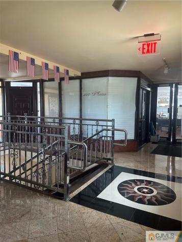 226 Us 1 Highway Edison NJ 08817