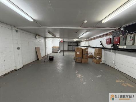 0-425-427 Raritan Avenue Highland Park NJ 08904