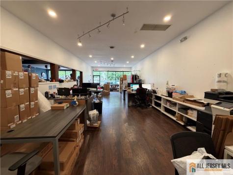 0-425-427 Raritan Avenue Highland Park NJ 08904