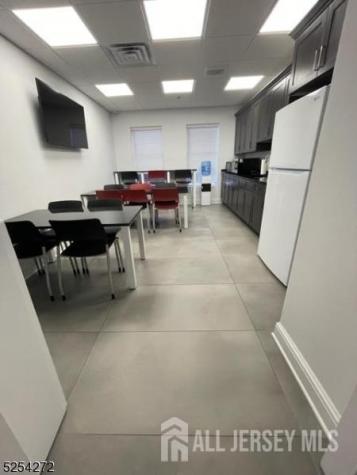 8 Wills Way Piscataway NJ 08854
