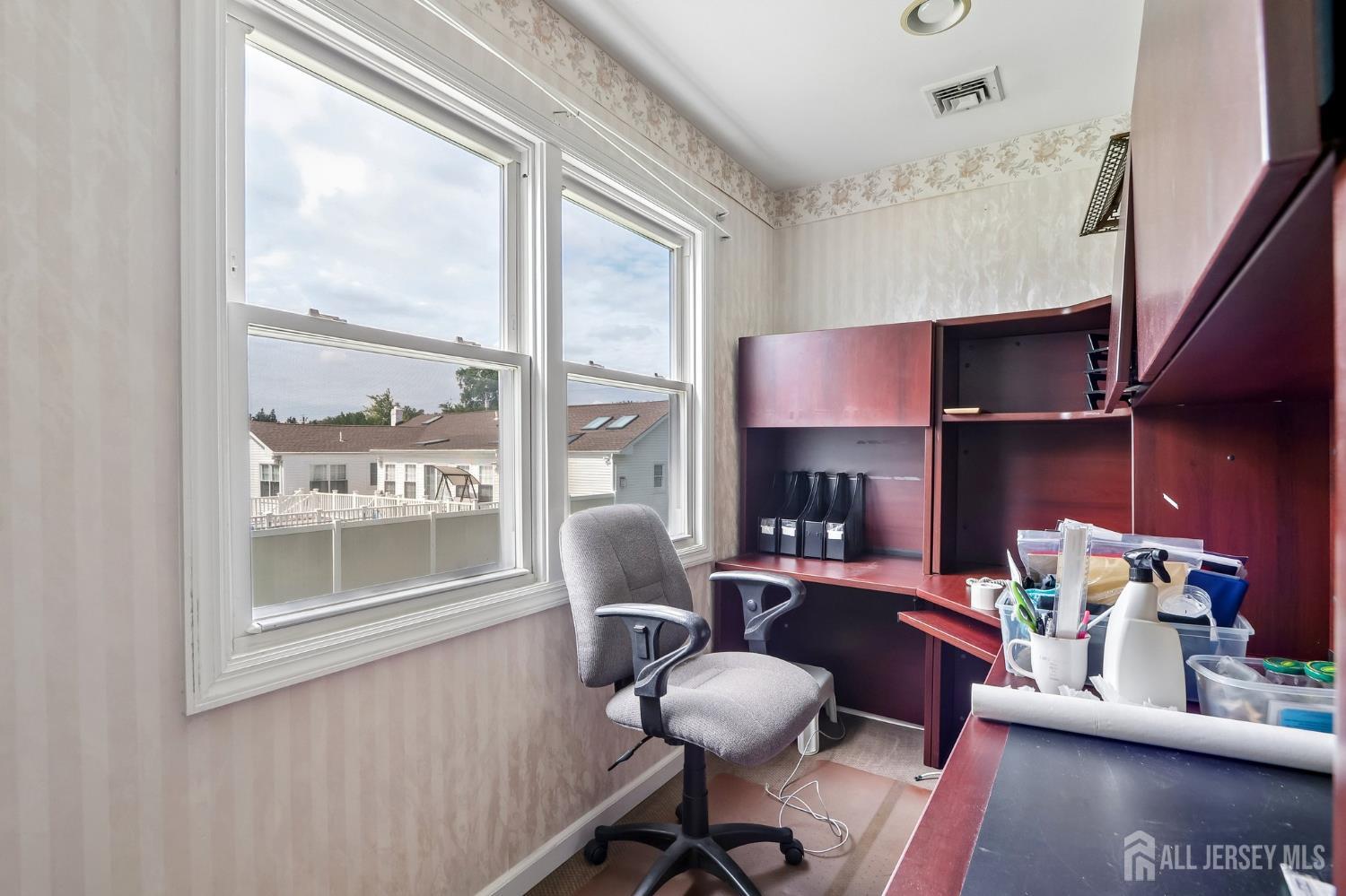 1005 Green Street Iselin NJ 08830