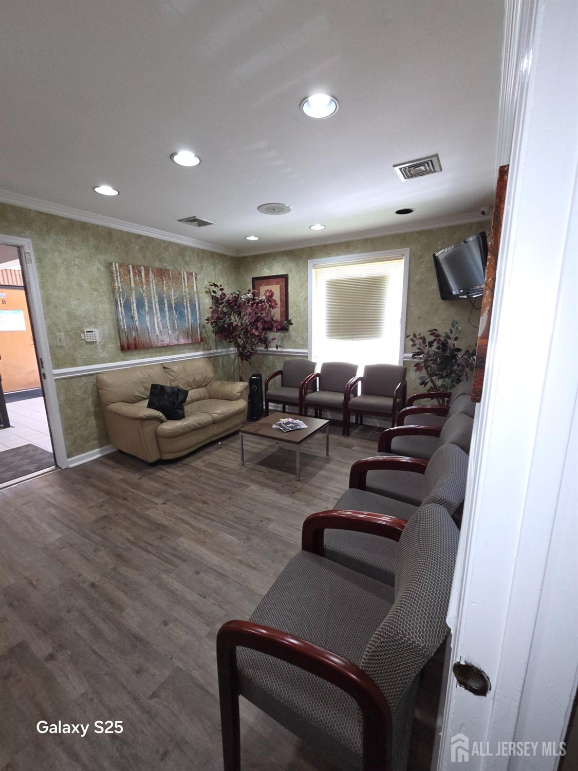 4255 Us 9 Highway N Freehold NJ 07728