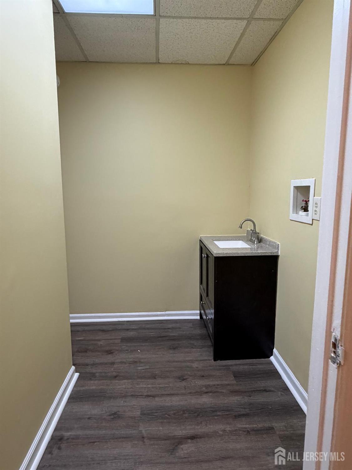 216 Stelton Road Piscataway NJ 08854