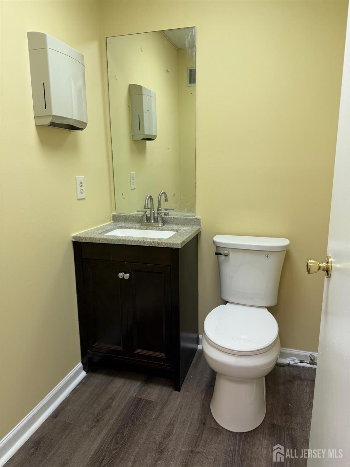 216 Stelton Road Piscataway NJ 08854