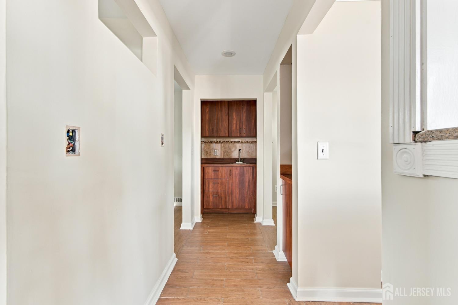 283 Washington Avenue Carteret NJ 07008