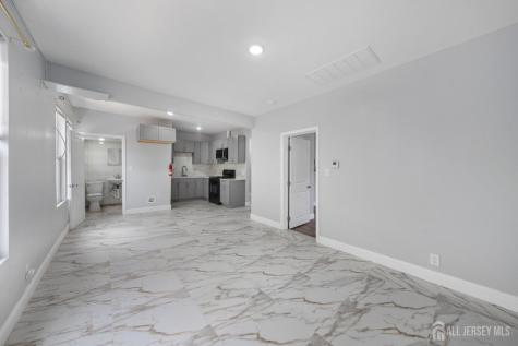 476 Bloy Street Hillside NJ 07205